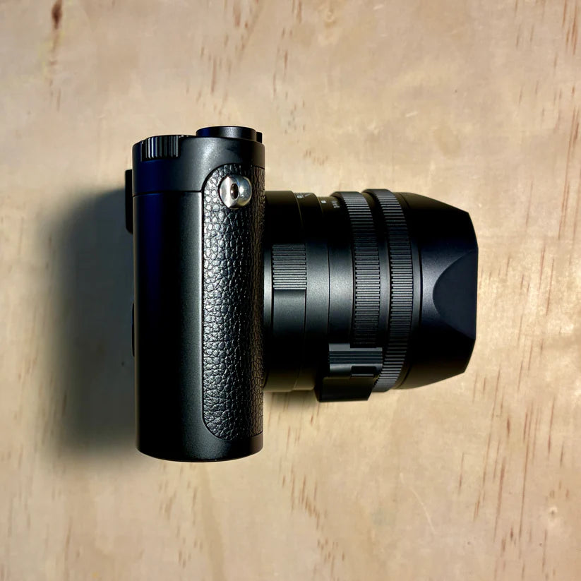 Leica Q2 Monochrom - Excellent Condition